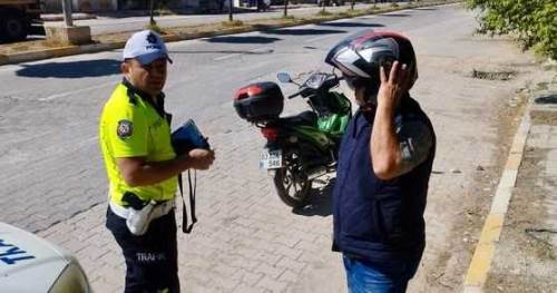 Afyon'da kuralsız sürücülere ceza yağdı