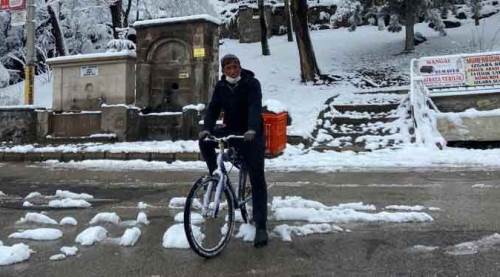 Afyon'da onu bu halde gören şaşkınlığını gizleyemiyor!