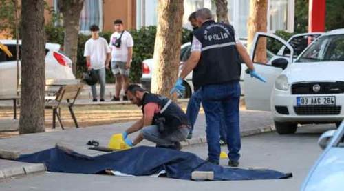 Afyon'da polis memuru damat dehşet saçtı: 4 ölü!