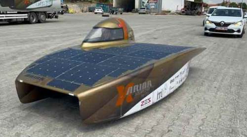 Afyon'da şok ihbar: Karayolunda garip bir cisim ilerliyor