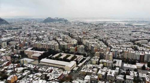 Afyon güne kar yağışı ile başladı!