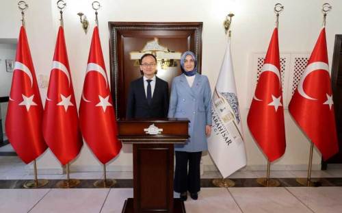 Afyon ile Çin arasında ticari köprü kuruluyor