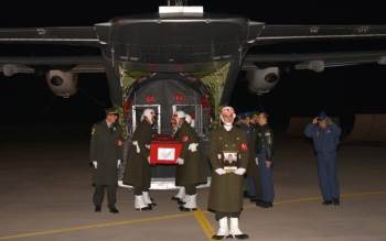 Afyon Şehidinin Naaşı Memleketine Getirildi
