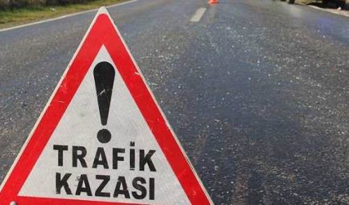 Afyon Sinanpaşa’da trafik kazası: 3 kişi yaralandı