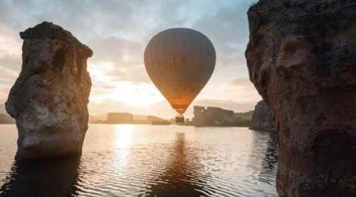 Afyon uçuşa geçti, Eskişehir yerinde sayıyor