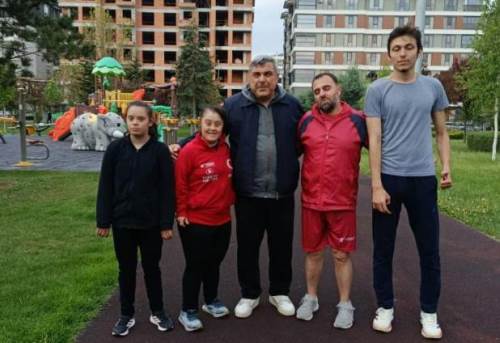 Afyon’un gururu sporculara Miraç Sünnetci'den tam destek