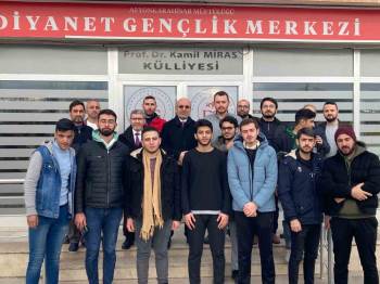 Afyonkarahisar ’Gençlik Ara Dönem Kampı’ Devam Ediyor
