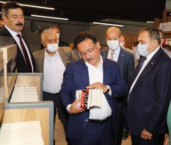 Afyonkarahisar’Da “Kitap Kahve” Hizmete Açıldı
