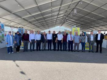 Afyonkarahisar’Da ‘Muhtarlar Kütüphanesi’ Kuruluyor
