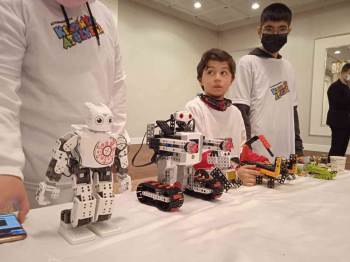 Afyonkarahisar’Da 2. Uluslararası Kendin Yap Atölyeleri Sempozyumu Gerçekleştirildi
