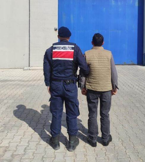 Afyonkarahisar’da 4 yıl hapis cezası bulunan şahıs yakalandı