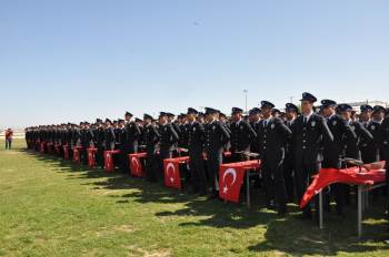 Afyonkarahisar’Da 424 Polis Törenle Mezun Oldu
