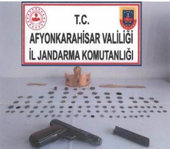 Afyonkarahisar’Da 97 Parça Tarihi Eser Ele Geçirildi
