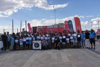 Afyonkarahisar’Da Akuatlon Müsabakaları Tamamladı
