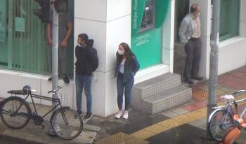 Afyonkarahisar’Da Aniden Bastıran Dolu Yağışı Hayatı Olumsuz Etkiledi
