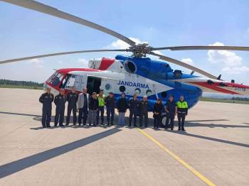 Afyonkarahisar’Da Araçlar Havadan Denetlendi
