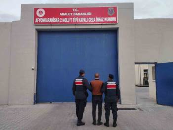 Afyonkarahisar’Da Aranan Şahıs Yakalandı
