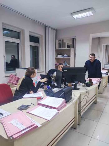 Afyonkarahisar’Da Başvuruda Bulunan 13 Bin Ety’Liden 2 Bin 300’E Maaş Bağlandı
