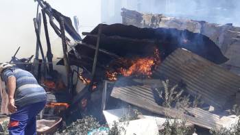 Afyonkarahisar’Da Besihane Yangını
