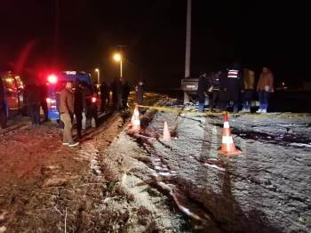 Afyonkarahisar’da feci kaza! 