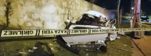 Afyonkarahisar'da feci kaza: 2 ölü, 1 yaralı