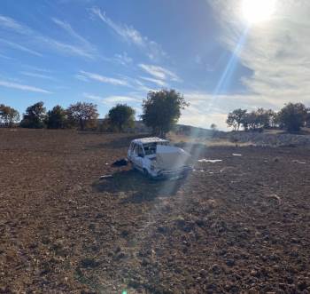 Afyonkarahisar'da feci kaza! Tarlaya devrilen araçta hayatını kaybetti