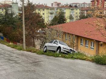 Afyonkarahisar’Da Fizik Kurallarını Sorgulatan Kaza
