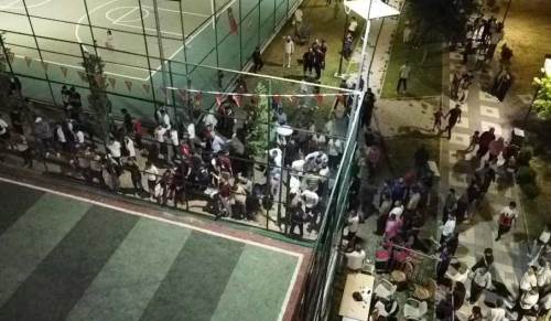 Afyonkarahisar'da gergin anlar: Hakemin kararı taraftarı alevlendirdi