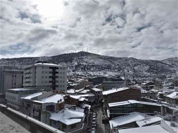 Afyonkarahisar’Da Güneş Günler Sonra Az Da Olsa Yüzünü Gösterdi
