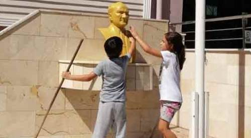 Afyonkarahisar'da içleri ısıtan görüntü...