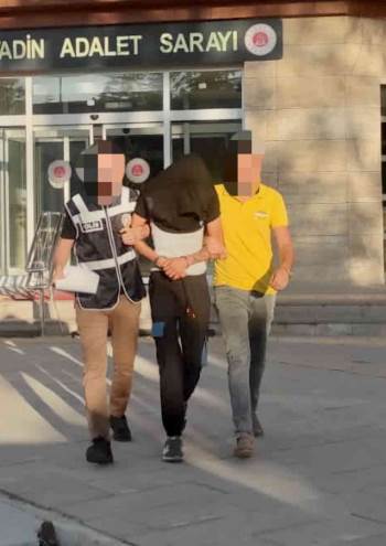 Afyonkarahisar’Da İğrenç Olay
