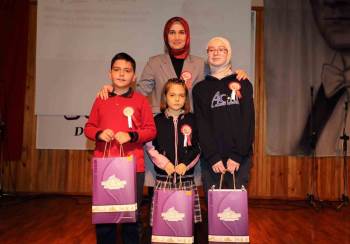 Afyonkarahisar’Da İstiklal Marşı’Nın Kabulünün 102. Yıl Dönümü Etkinliği
