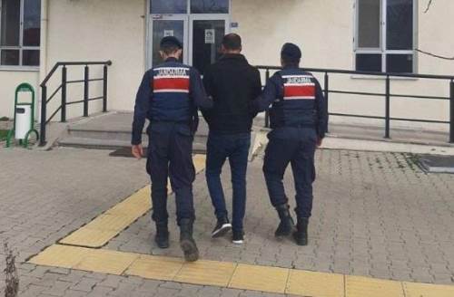 Afyonkarahisar'da jandarma aranan 45 kişiyi yakaladı