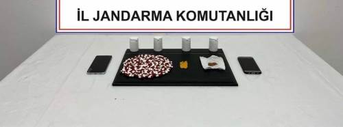 Afyonkarahisar’da jandarma uyuşturucuya geçit vermedi!