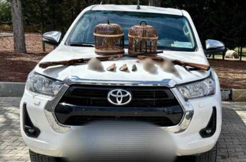 Afyonkarahisar’da kaçak avcılar böyle yakalandı: Aracın içinden çıkanlar...