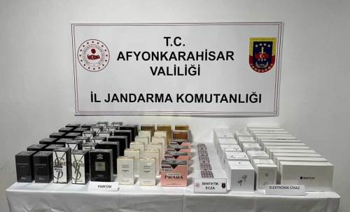 Afyonkarahisar’da kaçak parfüm ve elektronik operasyonu