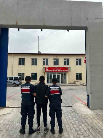 Afyonkarahisar’Da Kaçak Şahıs Yakalandı
