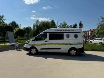 Afyonkarahisar’Da Kadın Cesedi Bulundu
