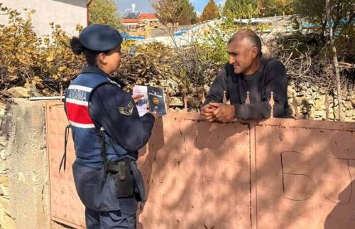 Afyonkarahisar’da kadına şiddet bilgilendirmesi yapıldı