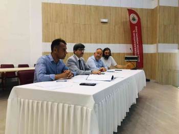 Afyonkarahisar’Da Kapatılan Köy Okullarının Yeninden Açılması Değerlendirildi
