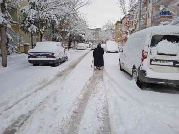 Afyonkarahisar’Da Karla Mücadele
