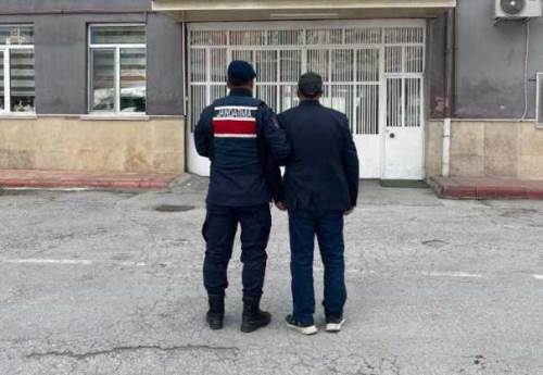 Afyonkarahisar’da kasten yaralama suçundan aranıyordu yakalandı!