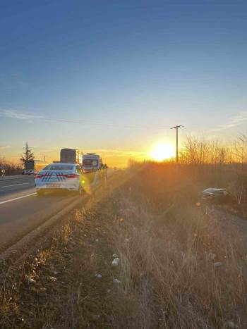 Afyonkarahisar’Da Kaza Üç Yaralı
