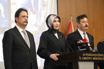 Afyonkarahisar’Da Kökünü Kurutma Operasyonu: 112 Gözaltı
