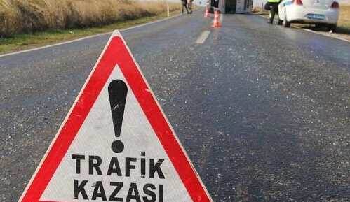 Afyonkarahisar’da kontrolden çıkan otomobil savruldu: 3 yaralı