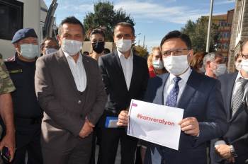 Afyonkarahisar’Da Korona Virüs Vaka Sayıları Düşüşe Geçti
