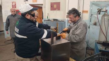 Afyonkarahisar’Da Meslek Liseleri Depremzedeler İçin Üretiyor
