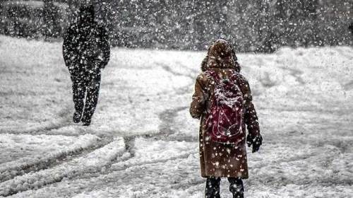 Afyonkarahisar'da okullara kar tatili kararı!