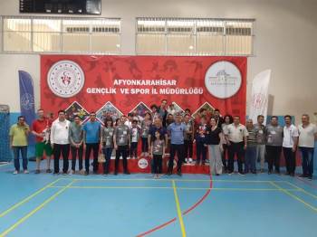 Afyonkarahisar’Da Satranç Turnuvası Tamamlandı
