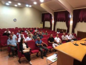 Afyonkarahisar’Da Süt Üreticileri Bir Araya Geldi
